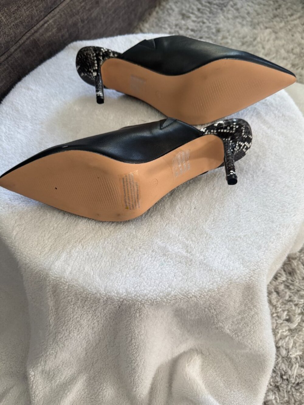 New York & Company Carletta Mules – Women’s Size 11 – Brand New Condition - Picture 4 of 5